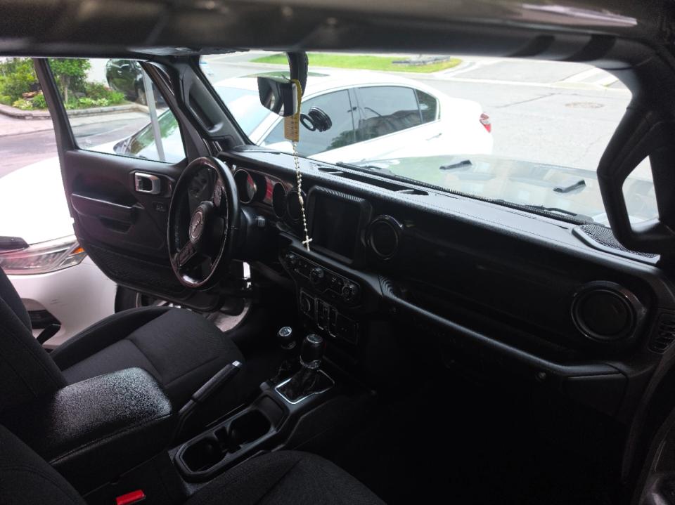 Detailing work by Firesz Auto Shine Detailing